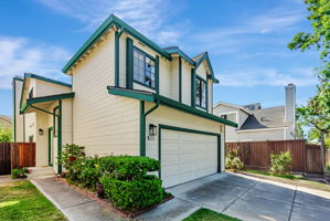 004_34722 Siward Dr