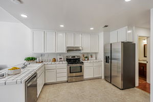 018_34722 Siward Dr