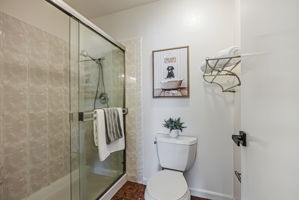 038_34722 Siward Dr