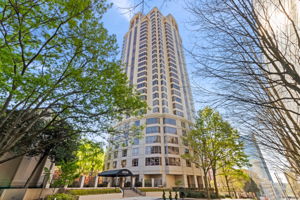 The Oaks at Buckhead
