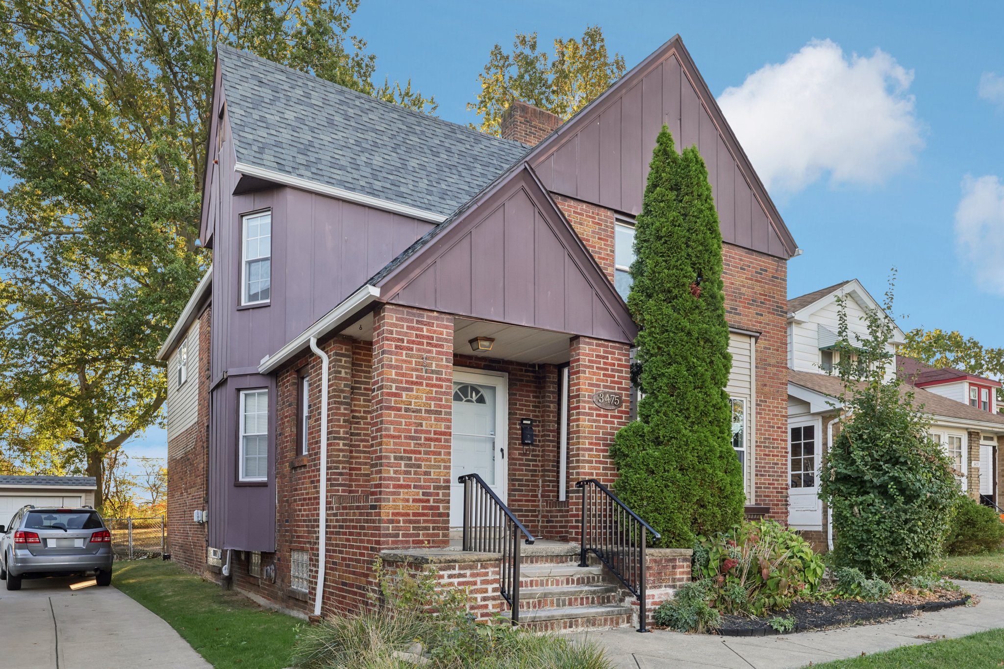 W 145th St-S1810-003.jpg