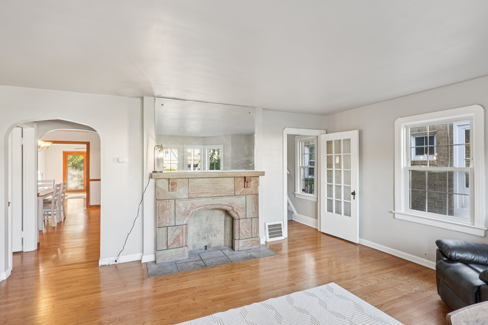 W 145th St-S1810-006.jpg