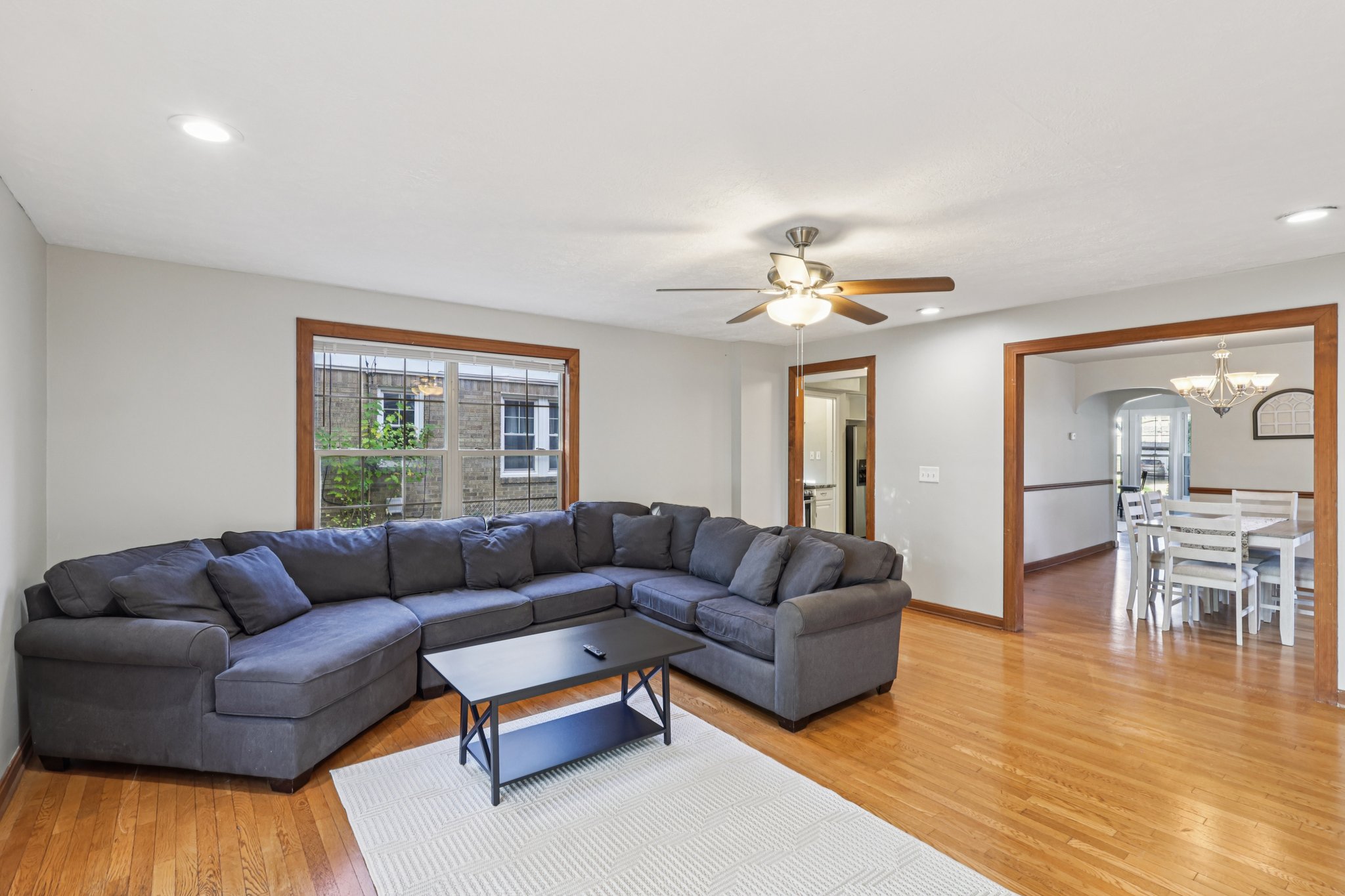 W 145th St-S1810-010.jpg