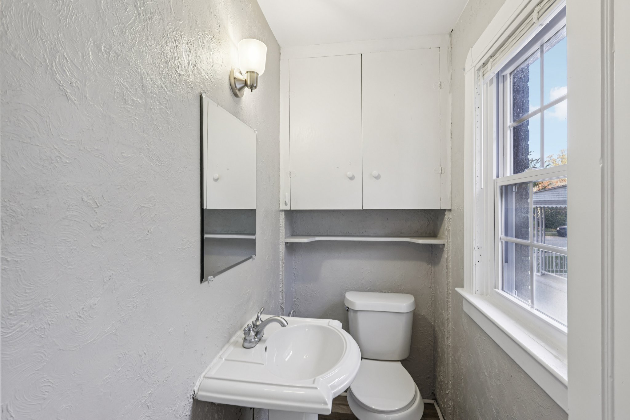 W 145th St-S1810-026.jpg