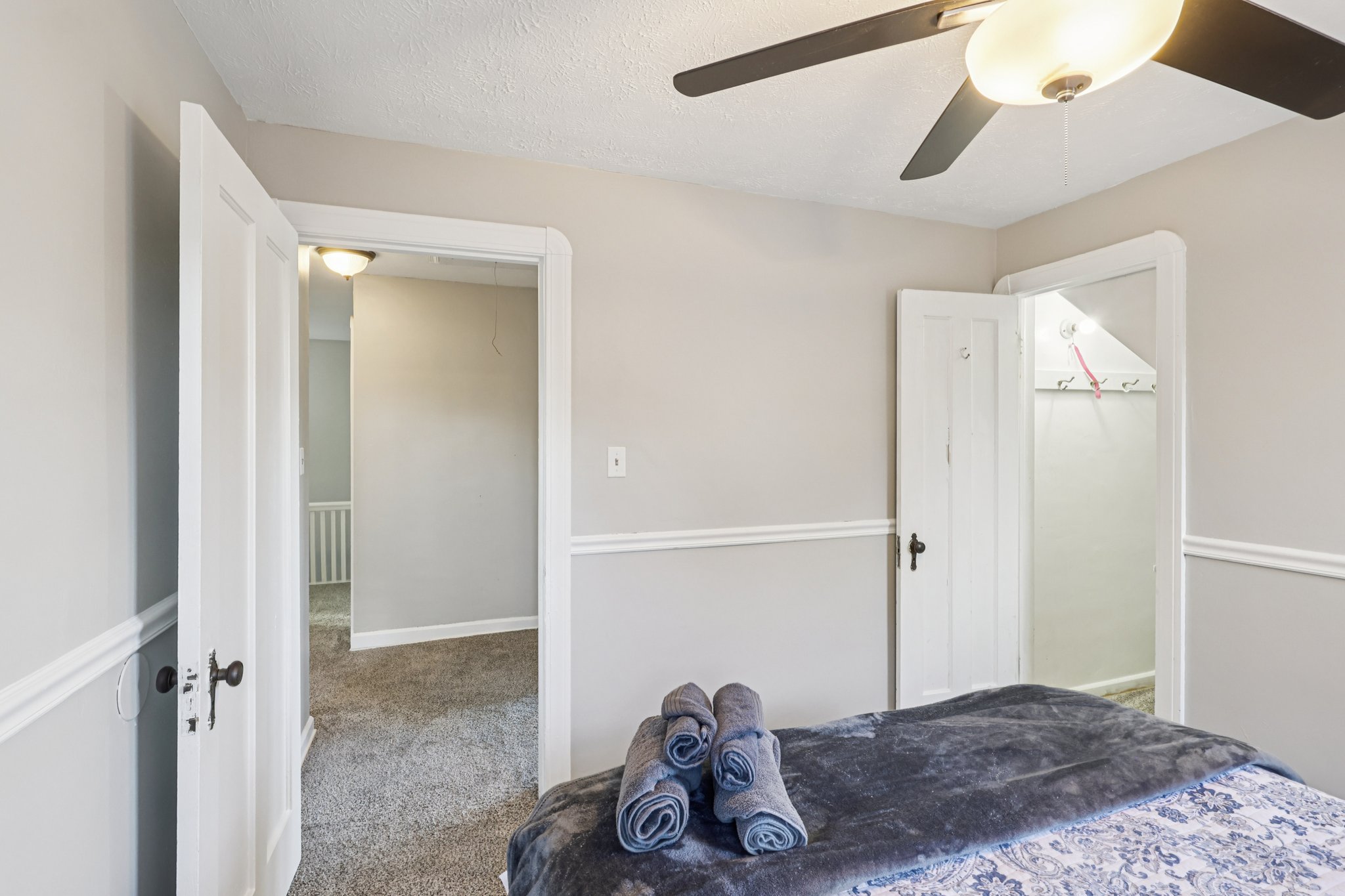 W 145th St-S1810-034.jpg