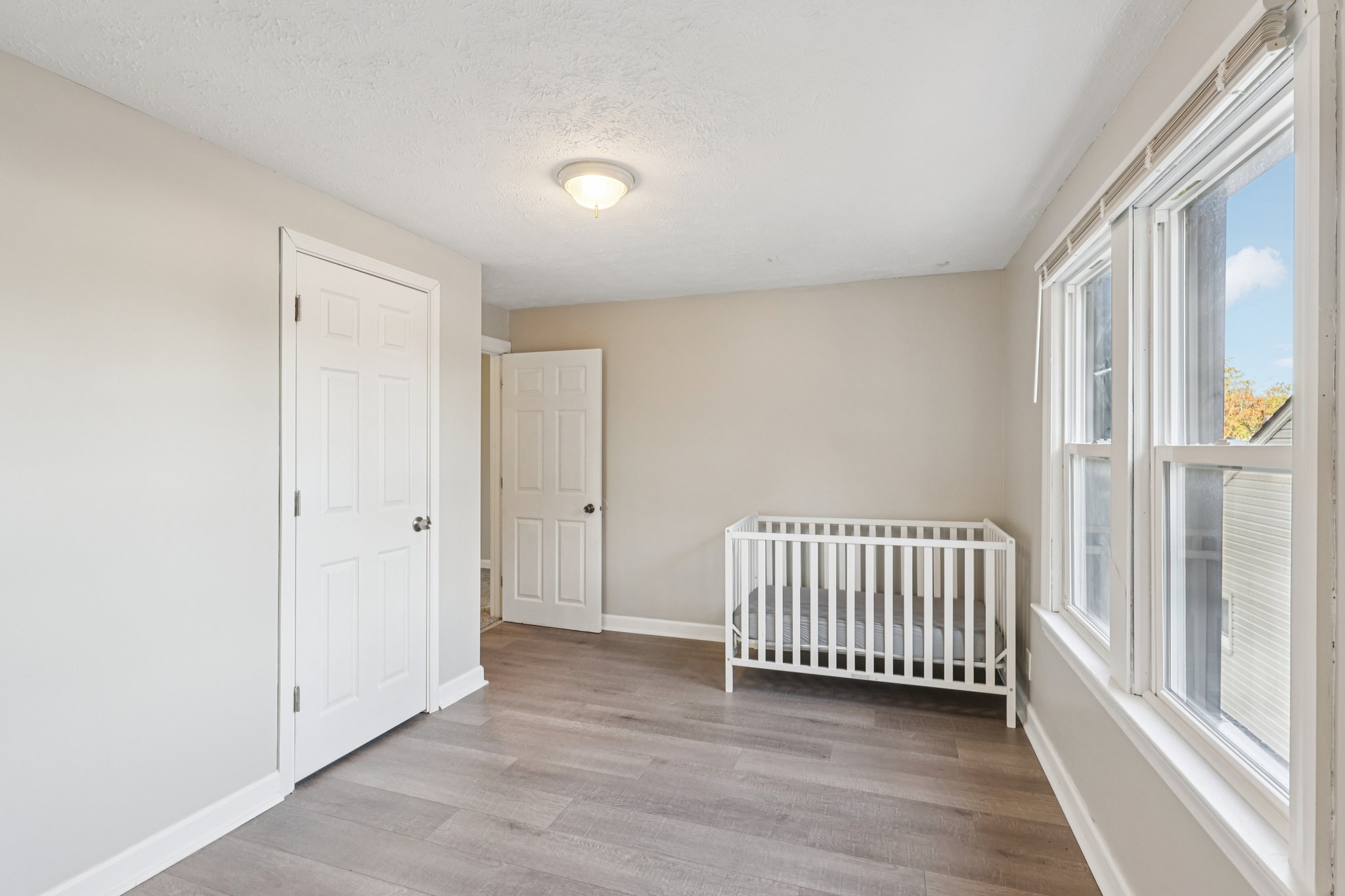 W 145th St-S1810-038.jpg