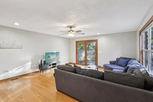 W 145th St-S1810-008.jpg