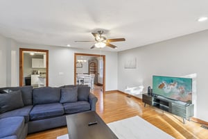 W 145th St-S1810-011.jpg