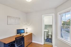 W 145th St-S1810-024.jpg