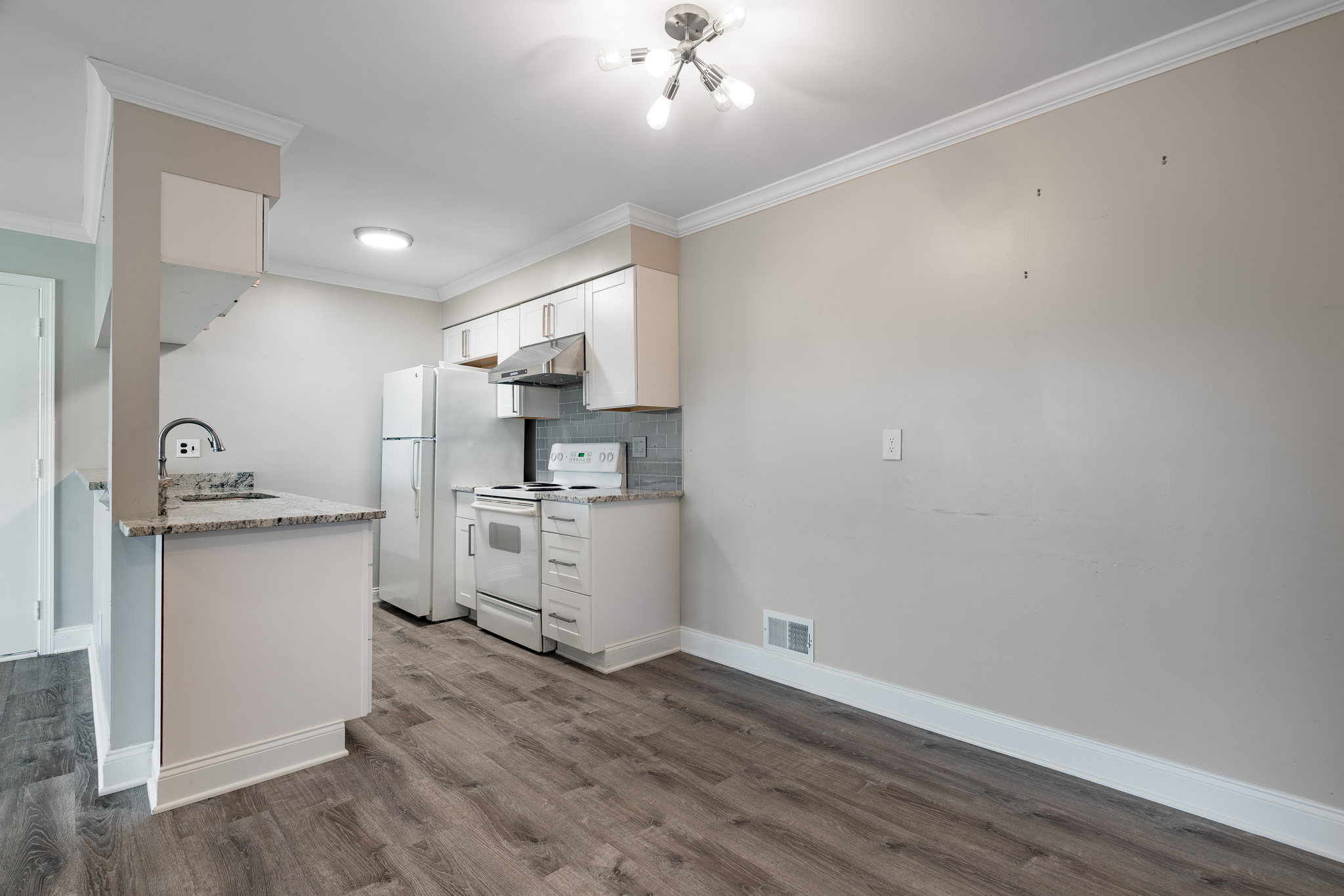 34750 Huntley Dr, Sterling Heights, MI 48312, USA Photo 8