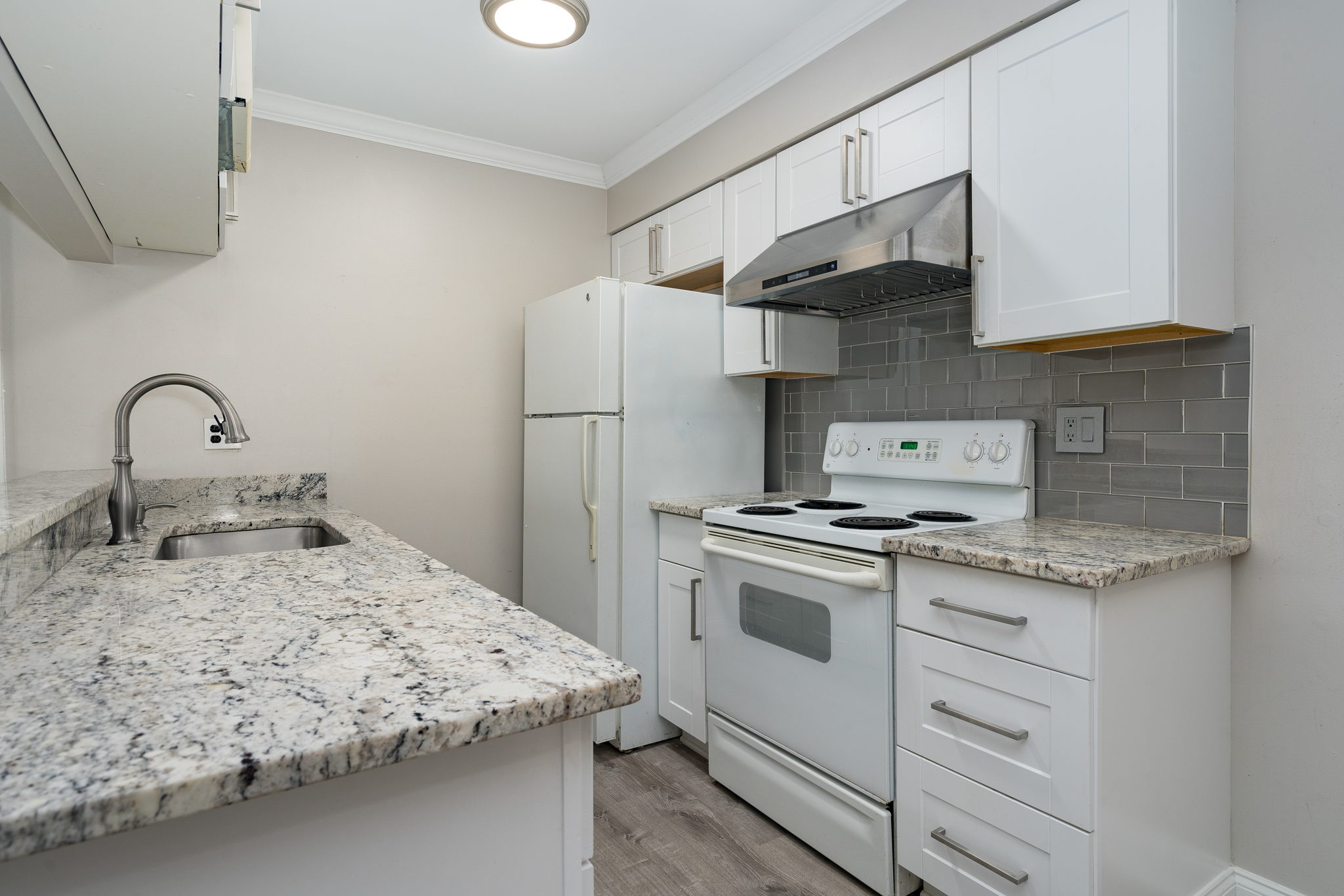 34750 Huntley Dr, Sterling Heights, MI 48312, USA Photo 11