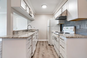 34750 Huntley Dr, Sterling Heights, MI 48312, USA Photo 8