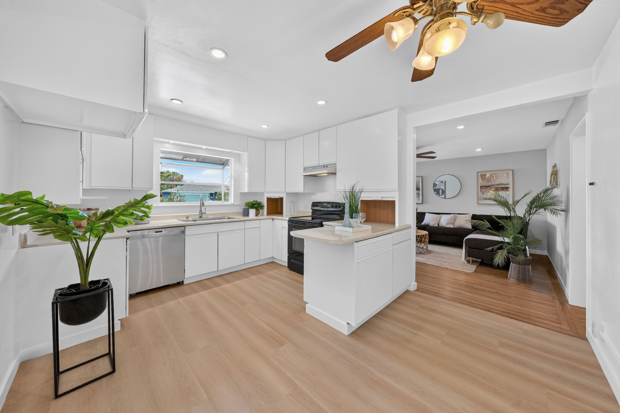 03_Kitchen_Angle_A