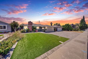01_Front_Exterior_Angle_C_Twilight_v2