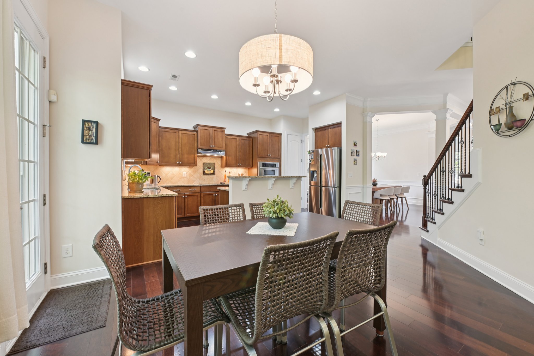 Briarfield Dr-S0704-021.jpg