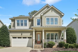 Briarfield Dr-S0704-001.jpg