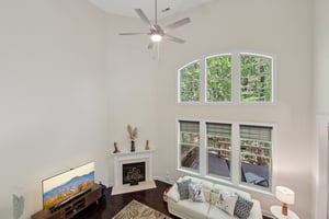 Briarfield Dr-S0704-017.jpg