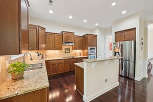 Briarfield Dr-S0704-023.jpg