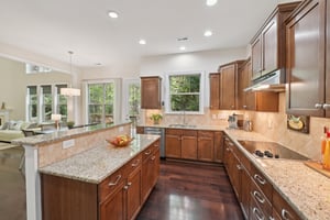 Briarfield Dr-S0704-027.jpg