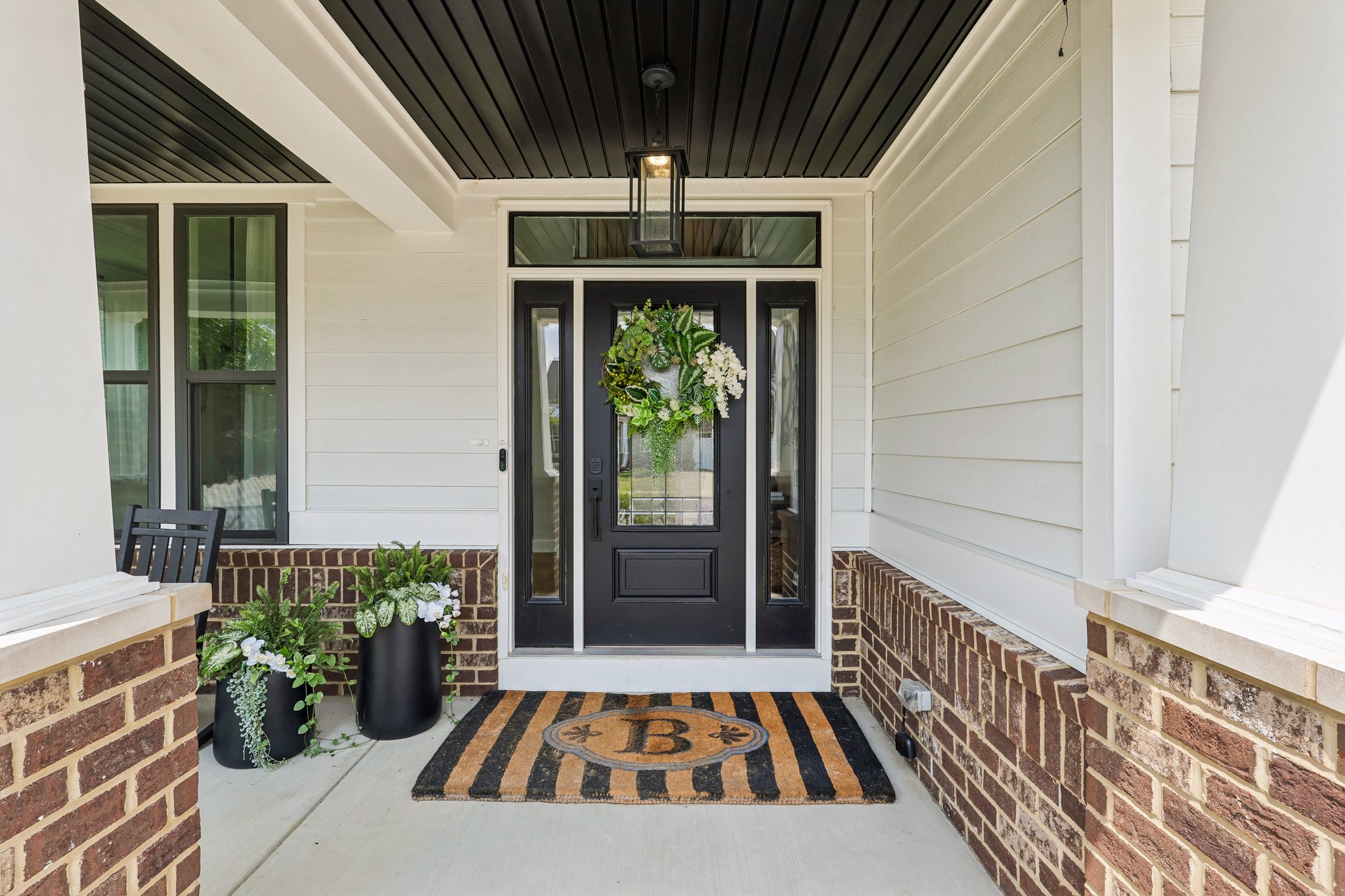 Crest Ln-S2807-005.jpg