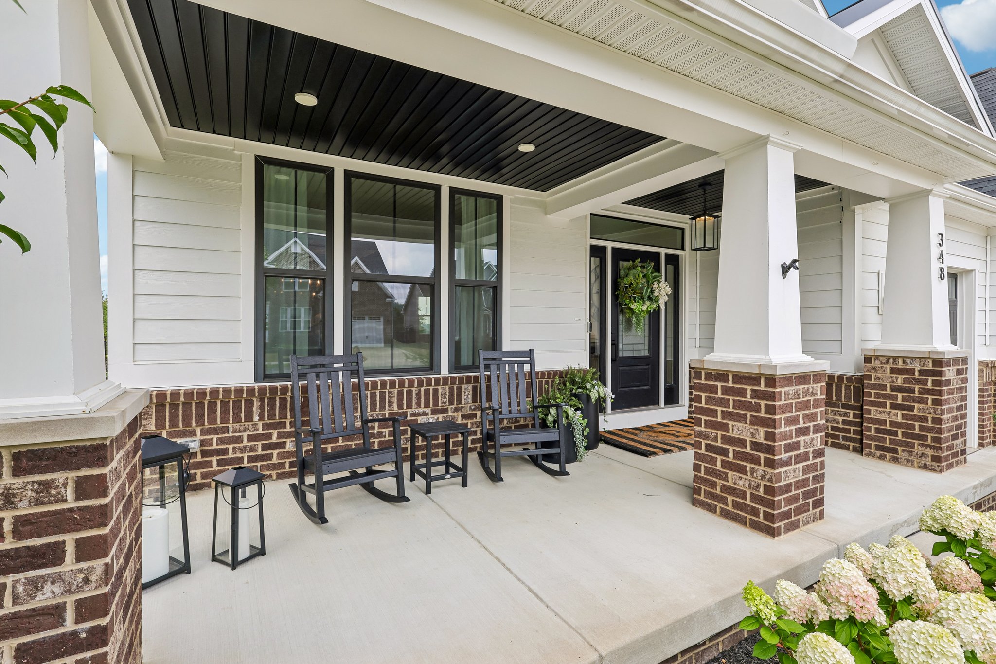 Crest Ln-S2807-008.jpg