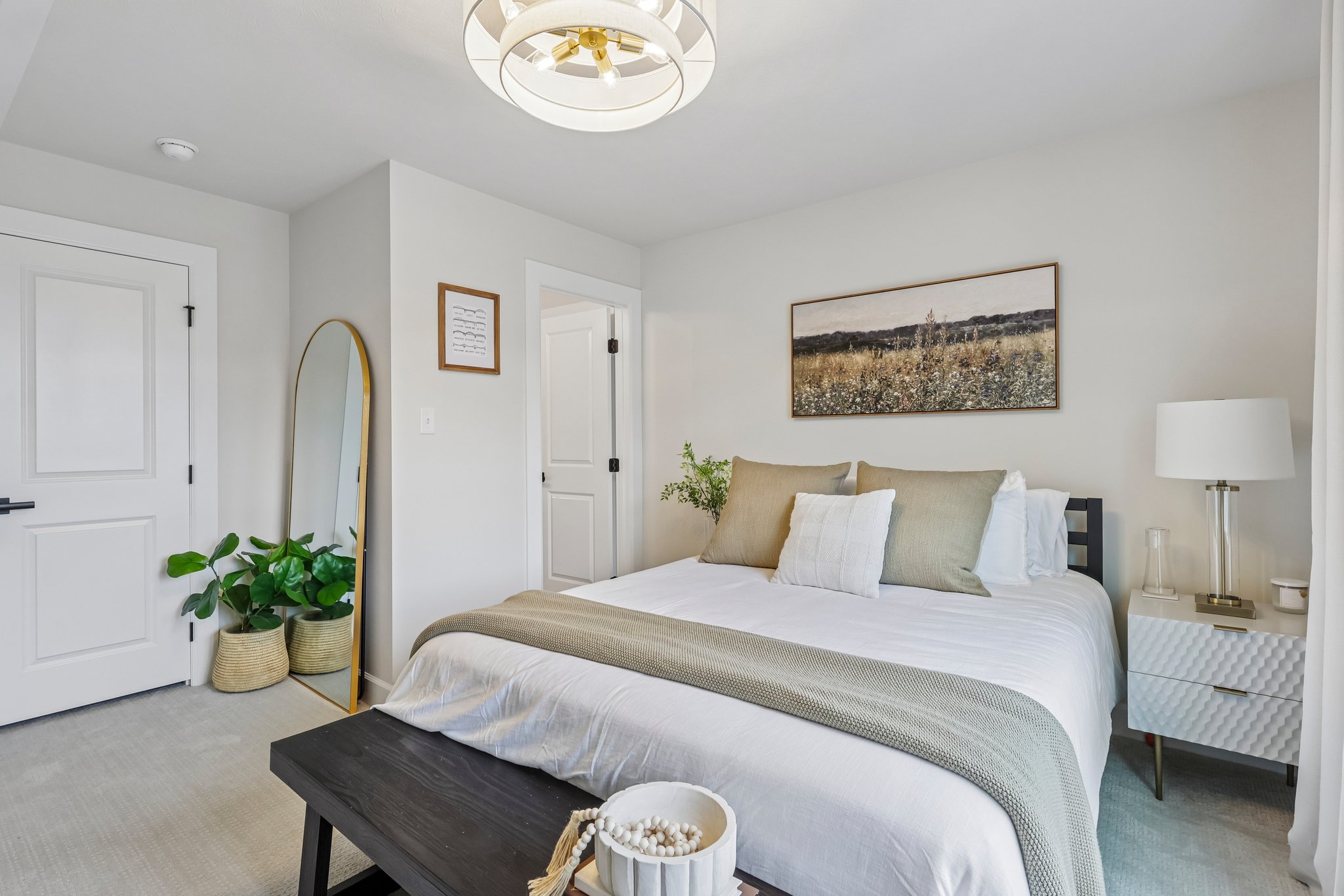 Crest Ln-S2807-053.jpg