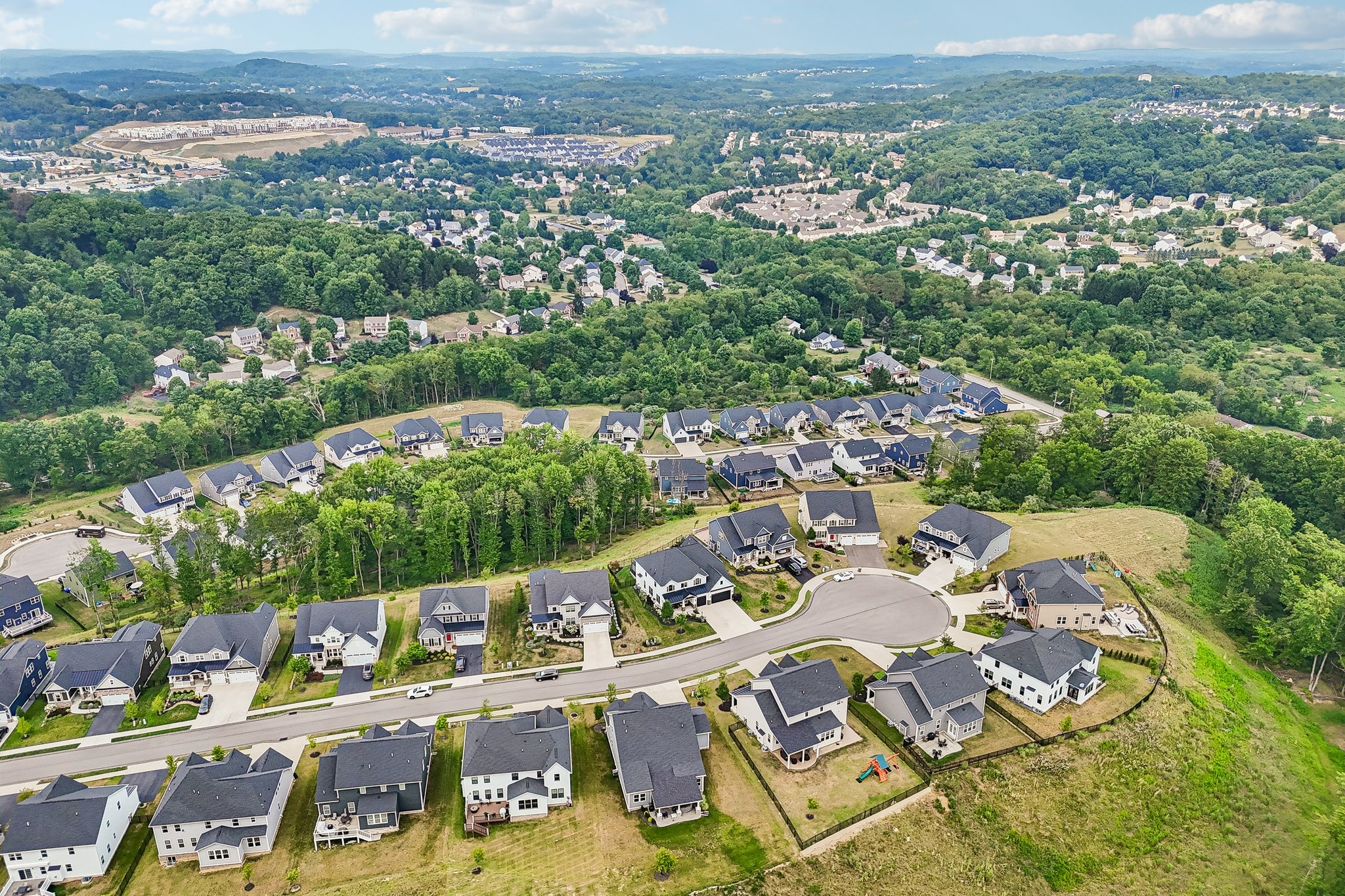 Crest Ln-S2807-109.jpg