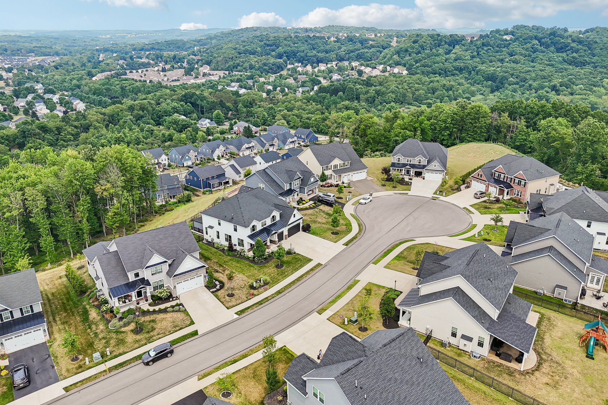 Crest Ln-S2807-110.jpg
