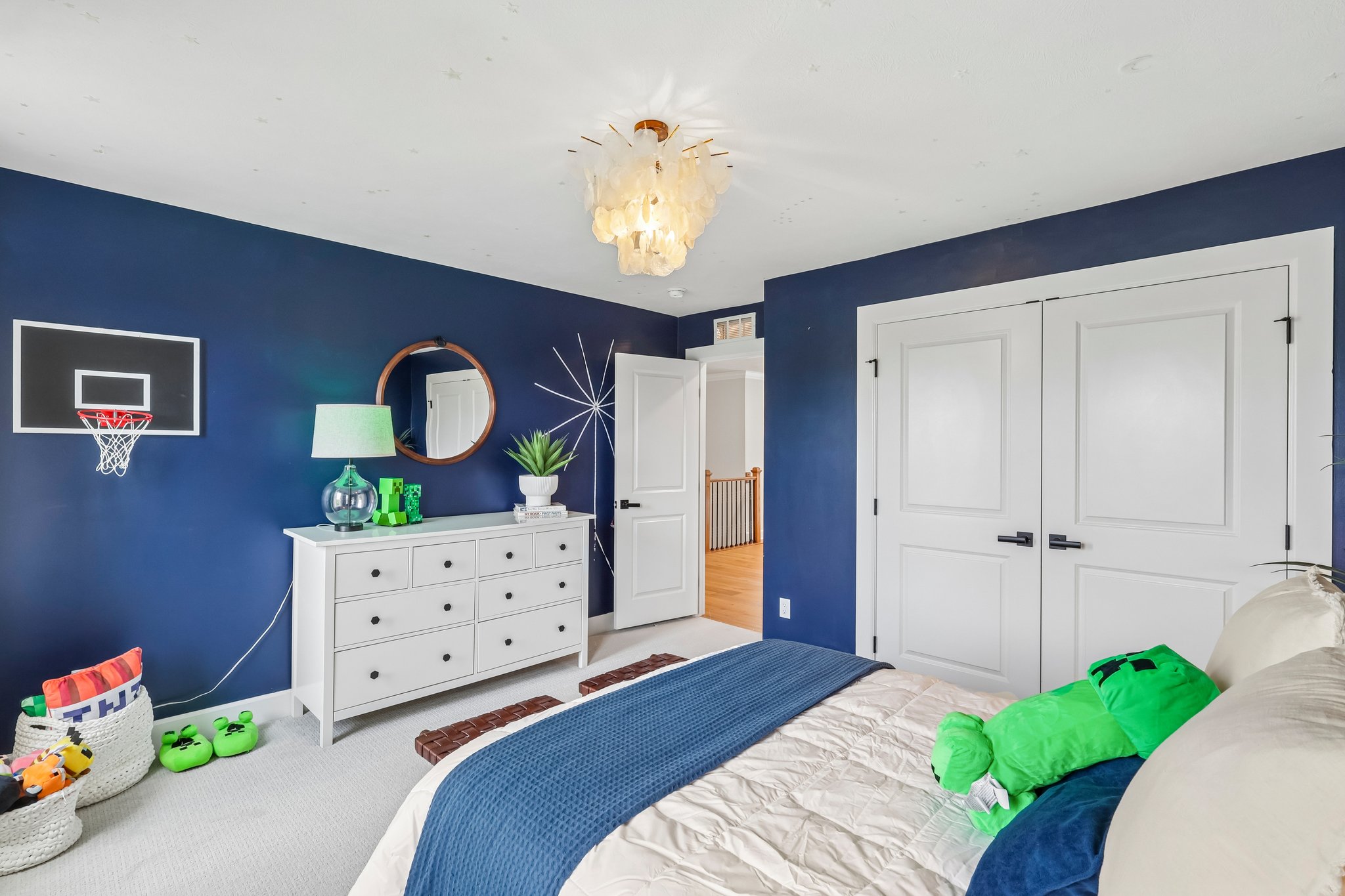 Crest Ln-S2807-041r.jpg