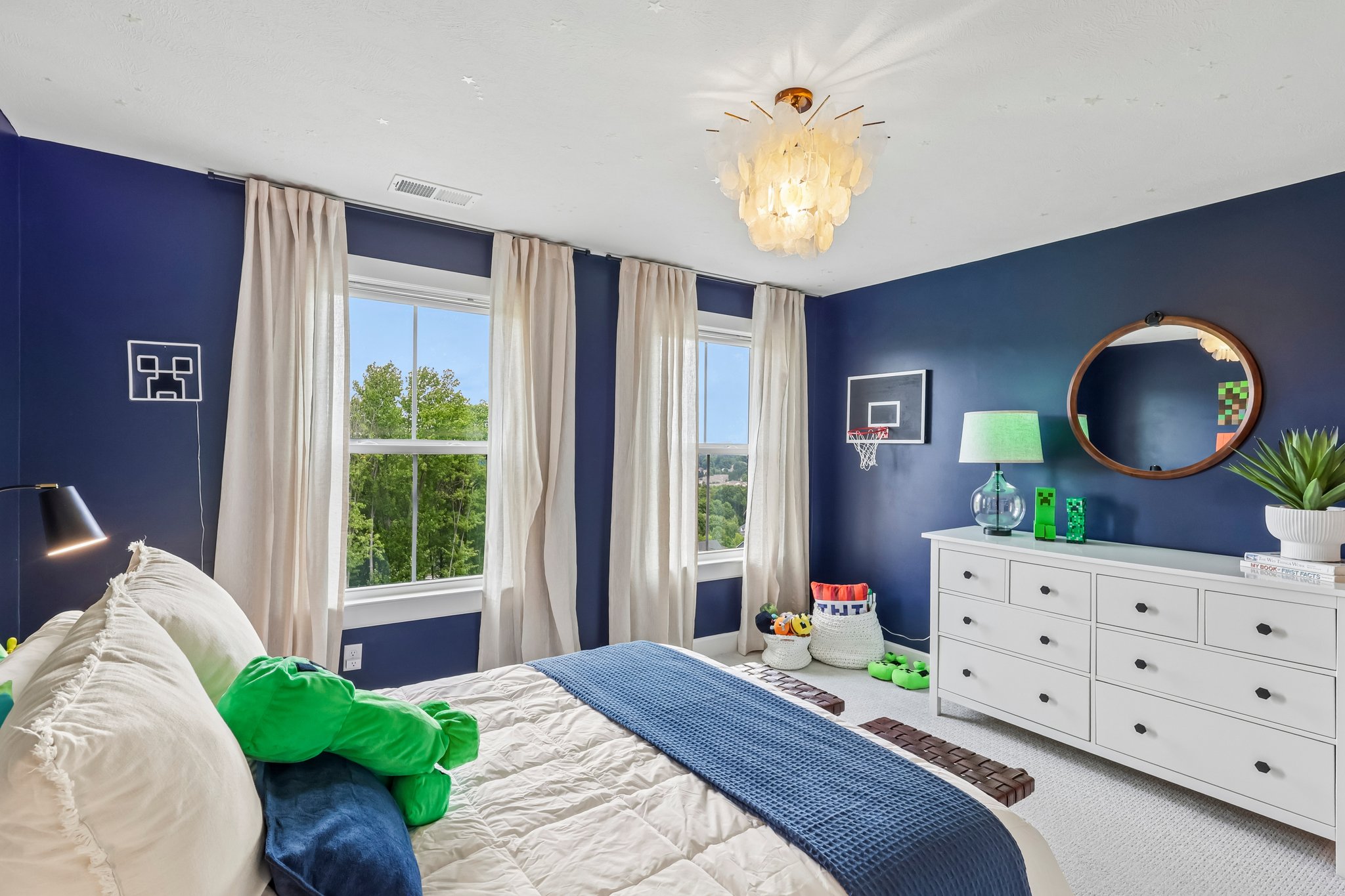 Crest Ln-S2807-051r.jpg