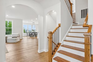 Crest Ln-S2807-011.jpg