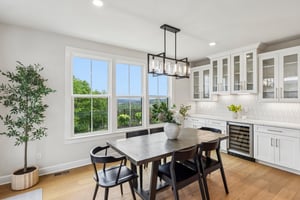 Crest Ln-S2807-020.jpg
