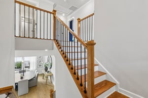Crest Ln-S2807-041.jpg