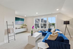 Crest Ln-S2807-048.jpg