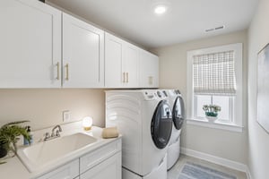 Crest Ln-S2807-061.jpg