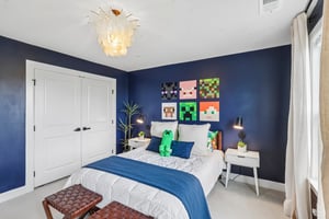 Crest Ln-S2807-064.jpg