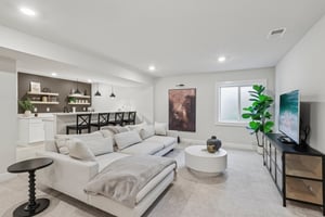 Crest Ln-S2807-082.jpg