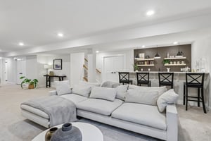 Crest Ln-S2807-083.jpg