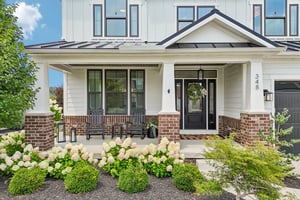 Crest Ln-S2807-102.jpg