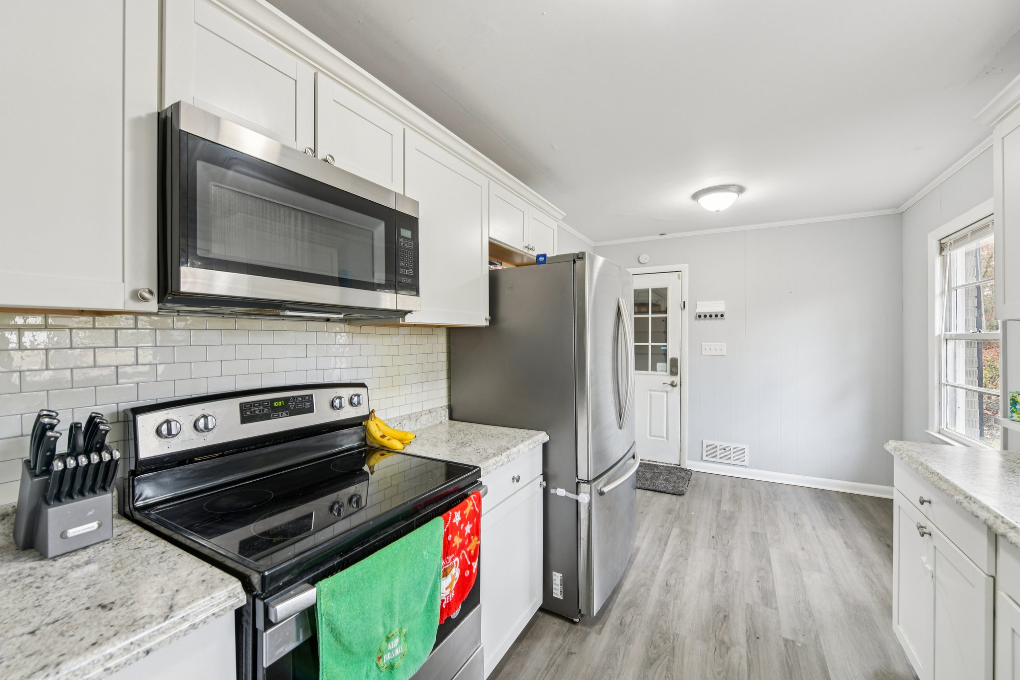 Jefferson River Rd-S0212-013.jpg