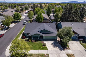  Photo 31