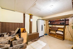  Photo 49