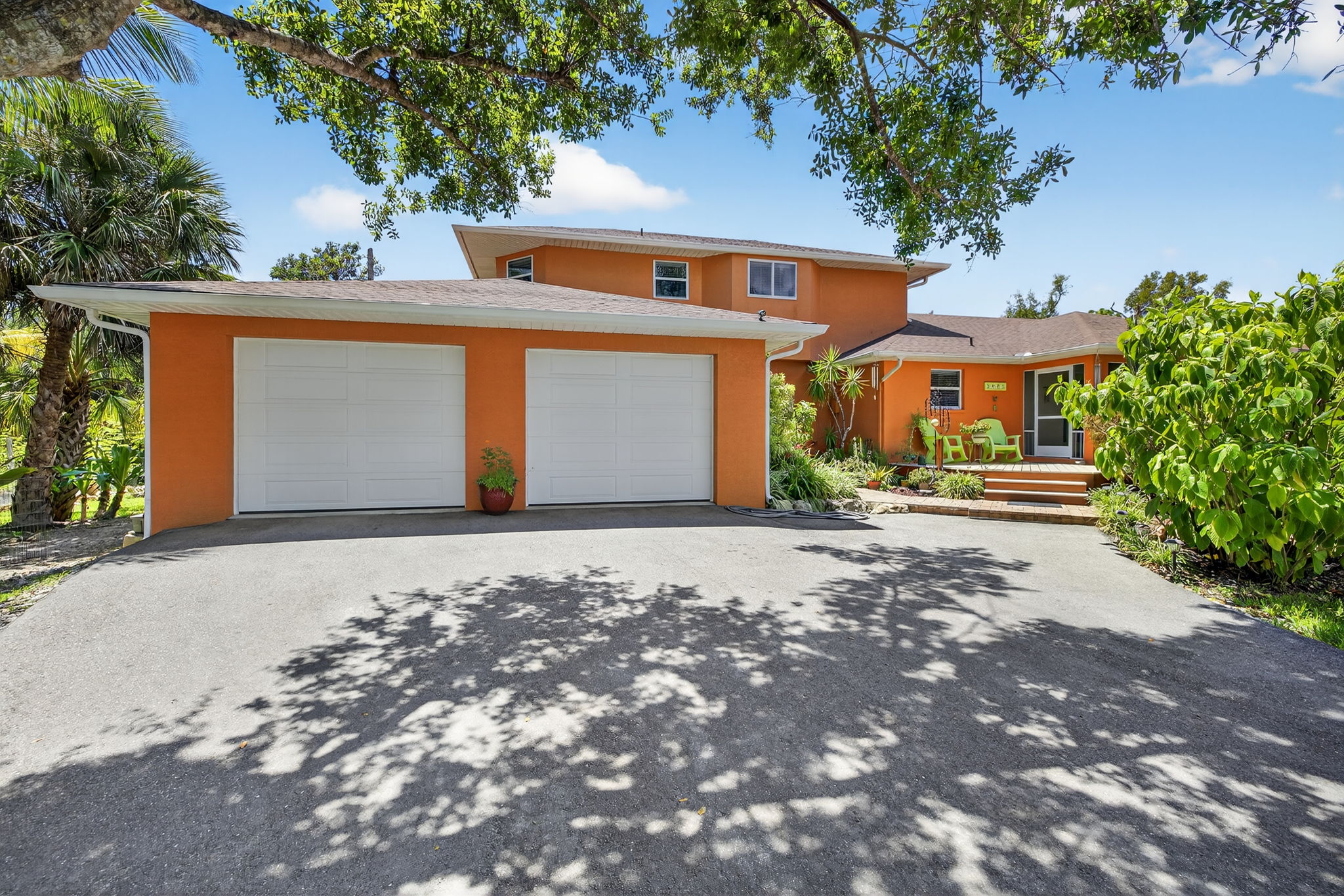 Front Exterior 2 of 2