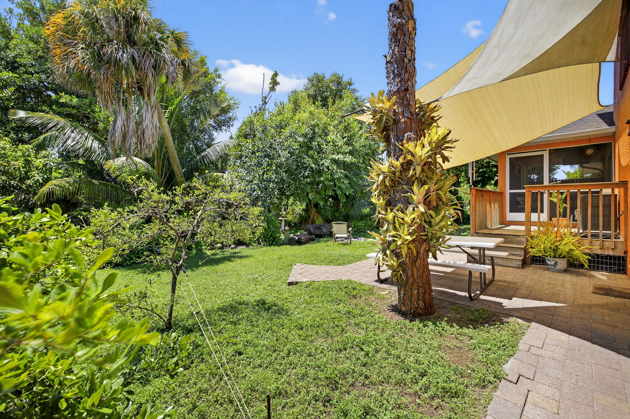 Rear Exterior 2 of 5