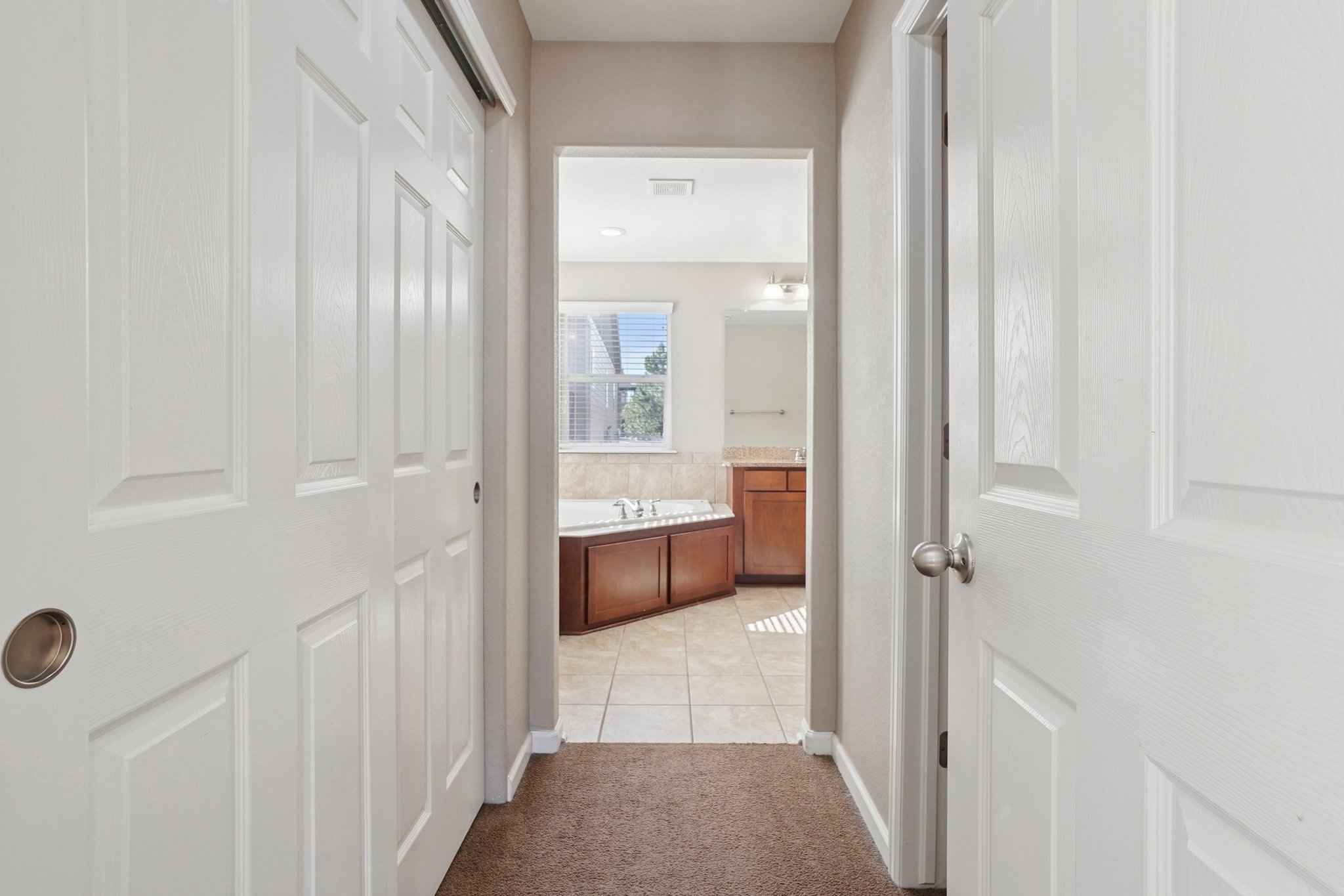 Harvard Pl-S1304-040.jpg