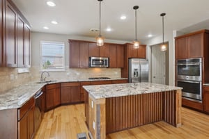 Harvard Pl-S1304-016.jpg