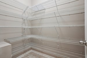 Harvard Pl-S1304-023.jpg