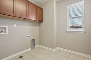 Harvard Pl-S1304-025.jpg