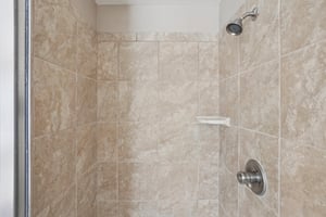 Harvard Pl-S1304-045.jpg