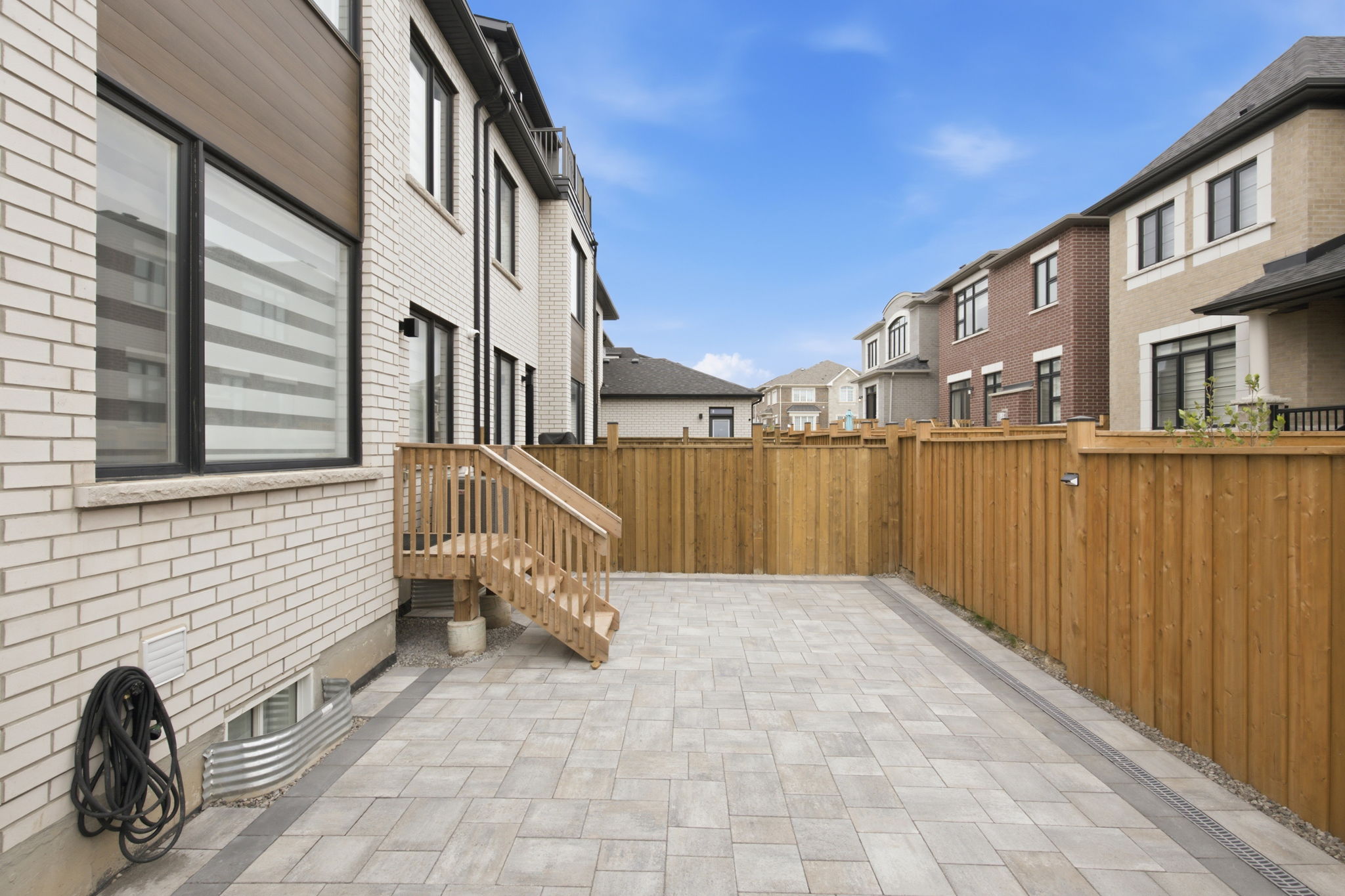 Property in Oakville — delivered property photograph 50